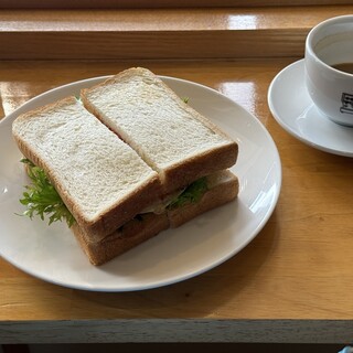 セインツ ブレックファスト&バーガーズ_0