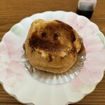 米粉シュークリーム専門店 はづき 田園調布 - ブリュレ