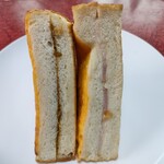 高級食パン専門店 偉人の閃き - クロックムッシュ、カレークロックムッシュ