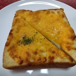 高級食パン専門店 偉人の閃き - クロックムッシュ、カレークロックムッシュ