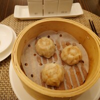 中国料理 「王朝」 ヒルトン東京ベイ - 豚肉シュウマイ　900円
