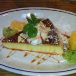 タロス - デザート（焼きプリンのようなケーキ？）