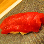 鮨処 凜 - 大将おまかせ　１５０００円（税込）　握り-３　厚岸産本鮪・赤身【２０２４年９月】