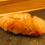 鮨処 凜 - 大将おまかせ　１５０００円（税込）　握り-２　厚田産の平目【２０２４年９月】