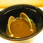 鮨処 凜 - 大将おまかせ　１５０００円（税込）　椀物　横綱あさりの赤出汁【２０２４年９月】