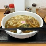 らーめんどんぐり - ワンタンめん（中）、950円。