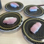 はま寿司  - 大トロたち