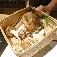 馳走 啐啄一十  - 