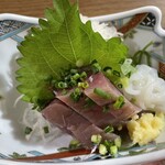 海鮮料理の店　岩沢 - カツオとイカ刺し