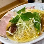 ラーメン専科 竹末食堂 - 黄金スープ(あっさり塩)