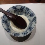 紗羅餐 ミッドランドスクエア店 - 自家製豆腐（岩塩）