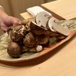 日本料理 新茶家 - 松茸がドカンと