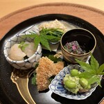 日本料理 新茶家 - 蟹とかずんだとかビックリ。秋刀魚の肝和え激ウマ。松茸霰揚げなんて最高！