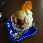 琥珀茶菓 - 夏のモンブランパフェ