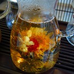 琥珀茶菓 - 工芸茶　1つ800円
