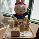 ナインチェ・カフェ - 