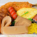 おふくろ弁当 - ボリューミーなおかず