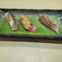 寿司福島 - 鯛塩レモン　炙りサーモン　炙りカマス