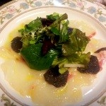 Jenoba - 鯛のカルパッチョ　フランス産黒トリュフ　サラダ仕立て
