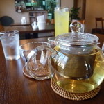 26622607 - 「ウコン・カモミールティ（500円）」で夜の飲みの準備を（笑）