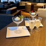 es ROOFTOP GARDEN BAGUS - 