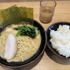 ラーメン 鶴見家 鶴見西口店