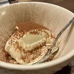 OSTERIA UNO - ふわとろ生ティラミス