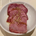 焼肉亭サム - 上牛タン(ハーフ)