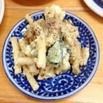 もつ焼 でん - マカロニサラダ ¥300