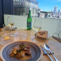 ベージュ アラン・デュカス 東京 - 