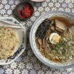 じゃりん子 - ラーメン＋チャーハン