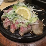 黒豚しゃぶしゃぶと溶岩焼きが 自慢の居酒屋 くろ屋 鹿児島天文館店 - 