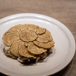 USHIGORO S. - トリュフマッシュルームサラダ