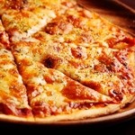 ラップンロール グリルアンドカフェ - NYスタイルピッツァ