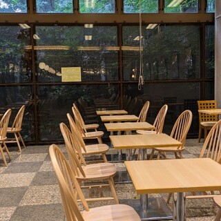 上野グリーンサロン_2