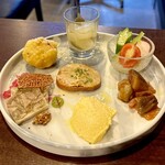 Osteria Shoru - ■前菜付きランチ ￥2.000 [前菜]