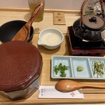 牛たん けやき - 2024.10.6（日）夜　（2回目の訪問）
      器が変わってから初めてきました！