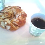supeinishigamapankoisambe-kari- - 天使のリングとコーヒー