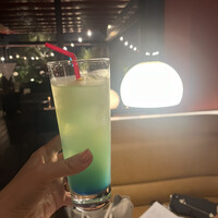 RED ROOM rooftop & grill - 