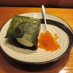 魚虎 - いくらオムスビ 680円