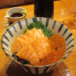 魚虎 - サーモンイクラ丼(小) 1480円
