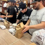 KATZ'S DELICATESSEN - 