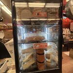 KATZ'S DELICATESSEN - 