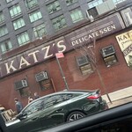 KATZ'S DELICATESSEN - 