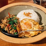 thuk wan - 