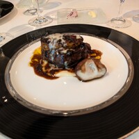 フランス料理　レ・セレブリテ ホテル日航大阪 - 和牛の赤ワイン煮込み