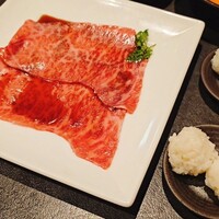 和牛とワイン 焼肉きゅうこん - 