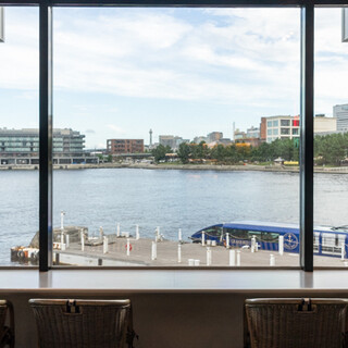 PIER21 MUSIC CAFE & BAR_2