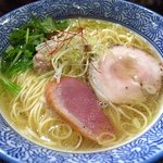 麺や而今 - 塩鶏湯そば７２０円