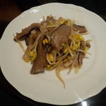 故宮 - 塩漬け豚肉の豆もやし炒め